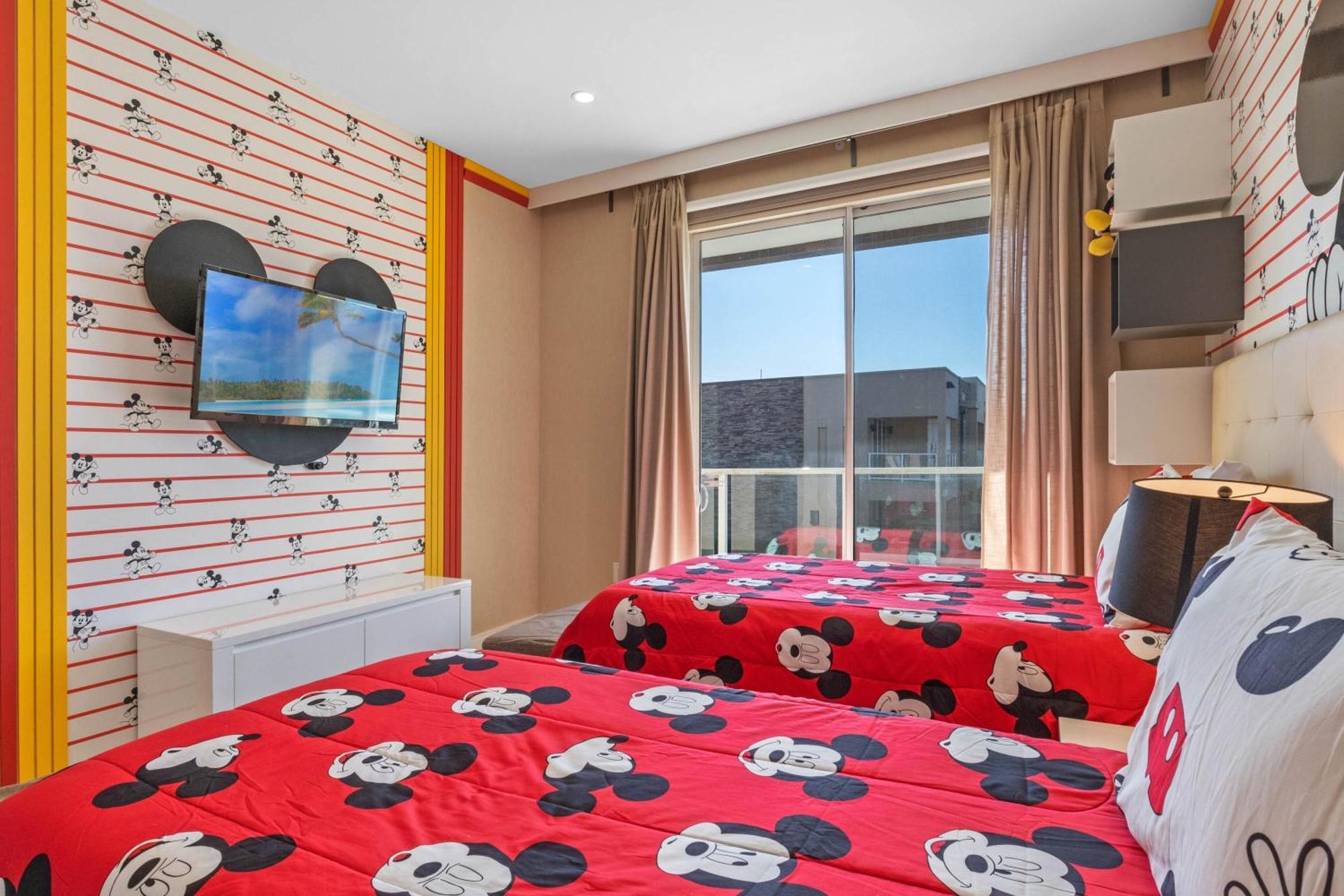 4 Bedroom- 4,5 Bathroom Magic Village 7603 Rd ออร์ลันโด ภายนอก รูปภาพ