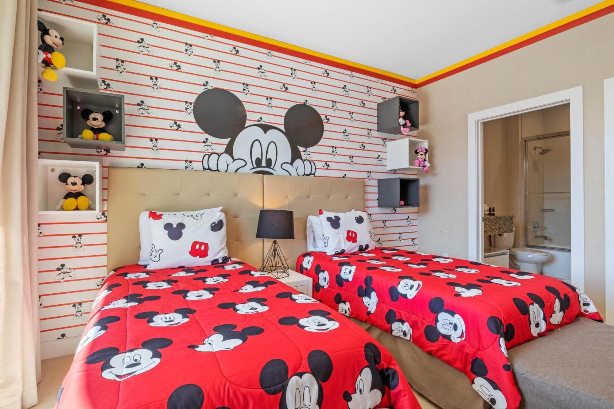 4 Bedroom- 4,5 Bathroom Magic Village 7603 Rd ออร์ลันโด ภายนอก รูปภาพ